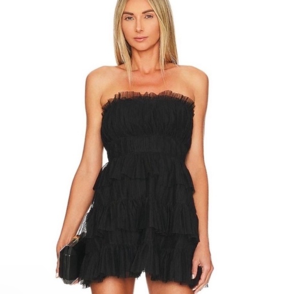 barlow mini dress lovers and friends Lovers + Friends Barlow Black Tulle Strapless Mini Dress